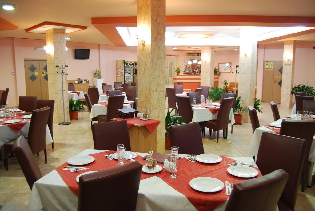 Pensiunea Casa Verde Vladimirescu Экстерьер фото